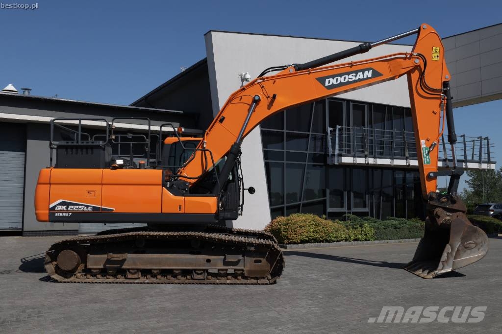 Doosan DX225LC-7 Excavadoras sobre orugas