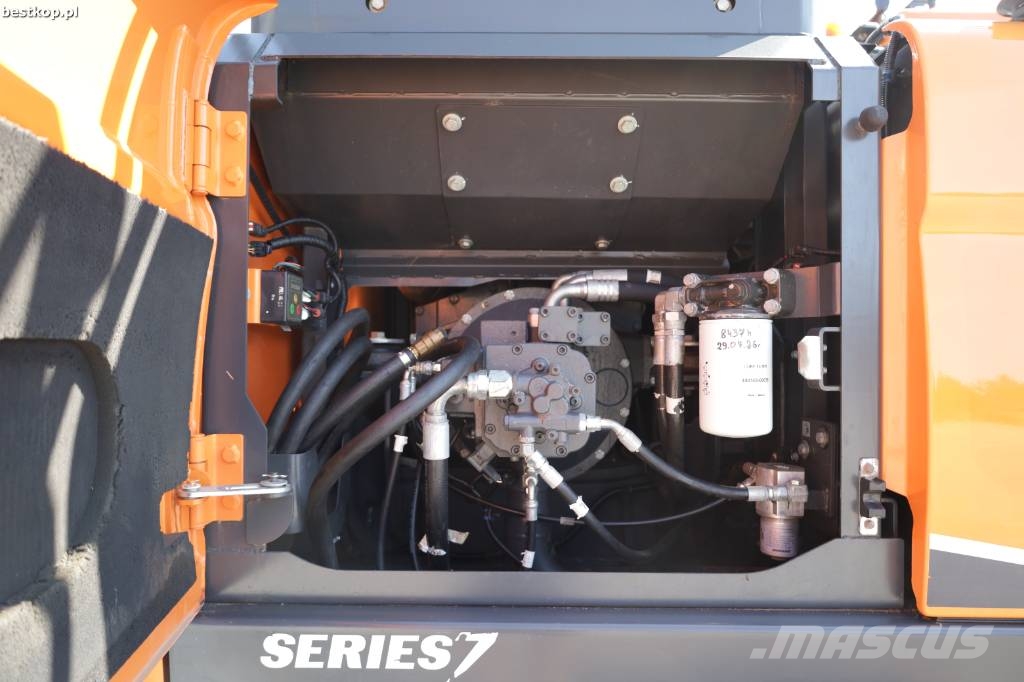 Doosan DX225LC-7 Excavadoras sobre orugas