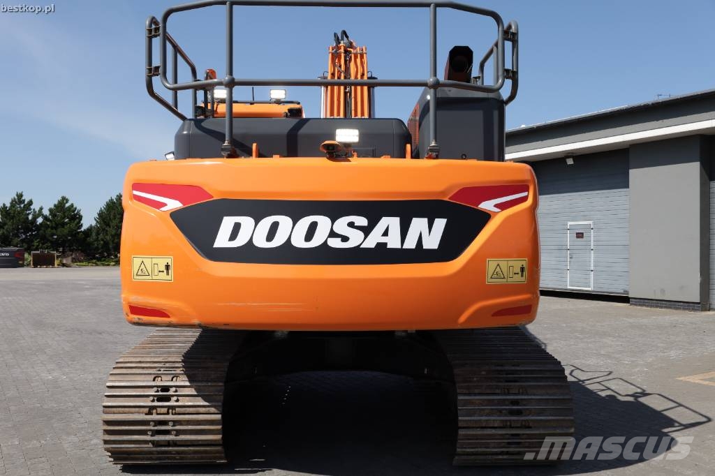Doosan DX225LC-7 Excavadoras sobre orugas