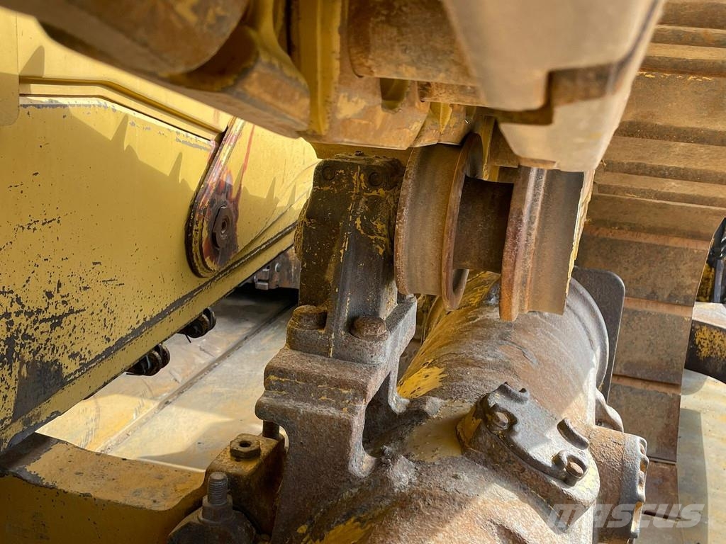 CAT D6TLGP Buldooserid
