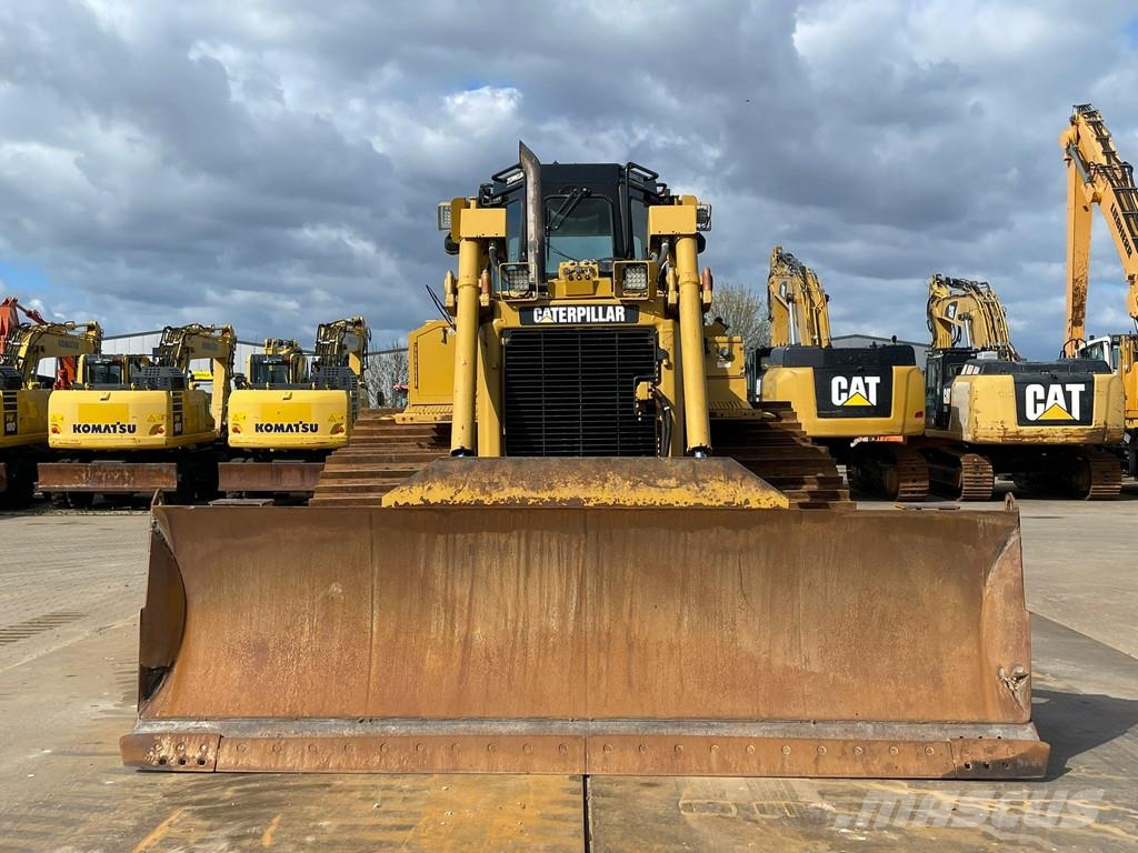 CAT D6TLGP Buldooserid