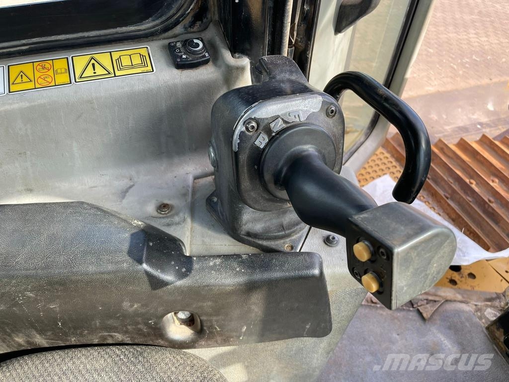 CAT D6TLGP Buldooserid