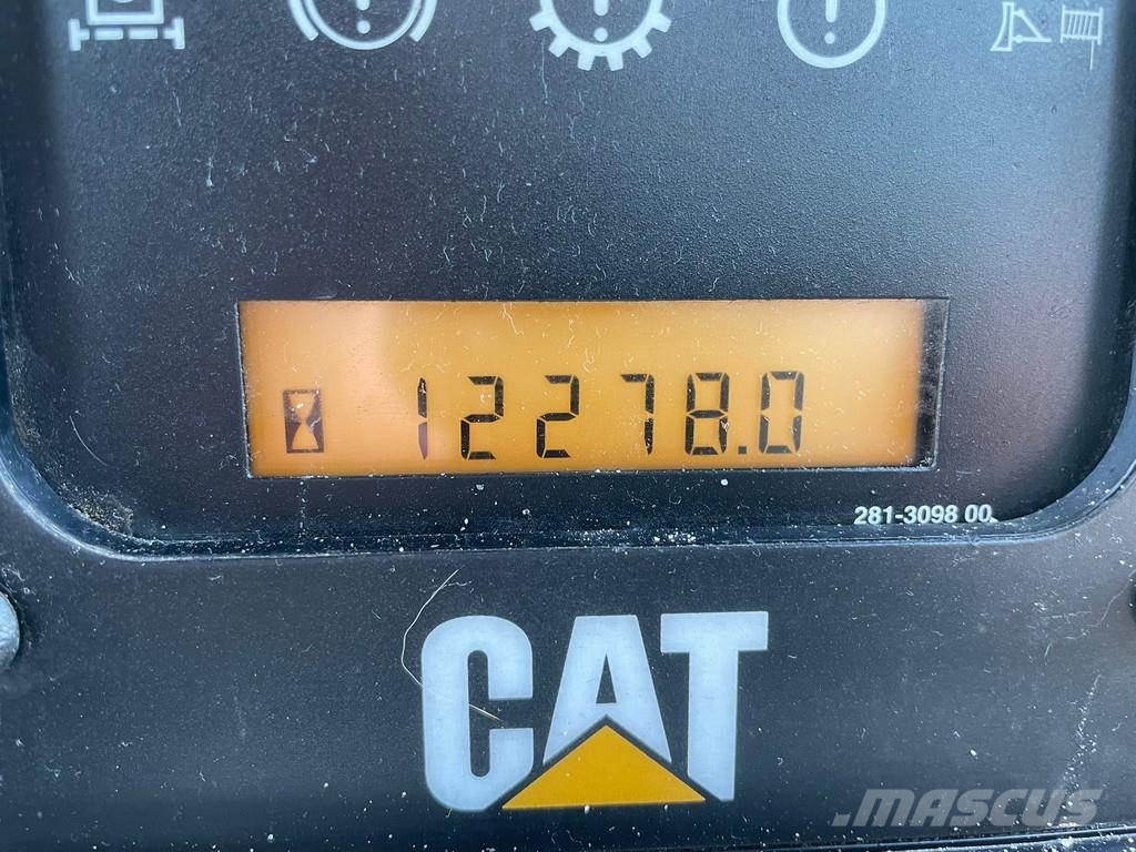 CAT D6TLGP بلدوزرات مجنزرة