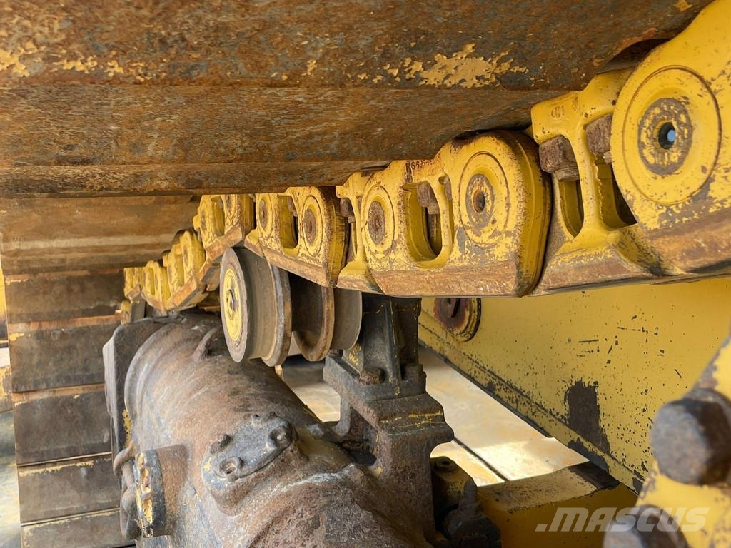CAT D6TLGP Buldooserid