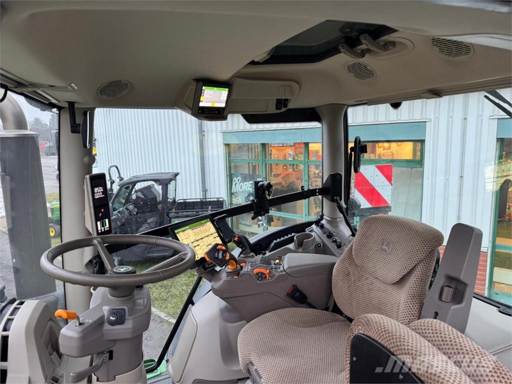 John Deere 6R 215 Трактора