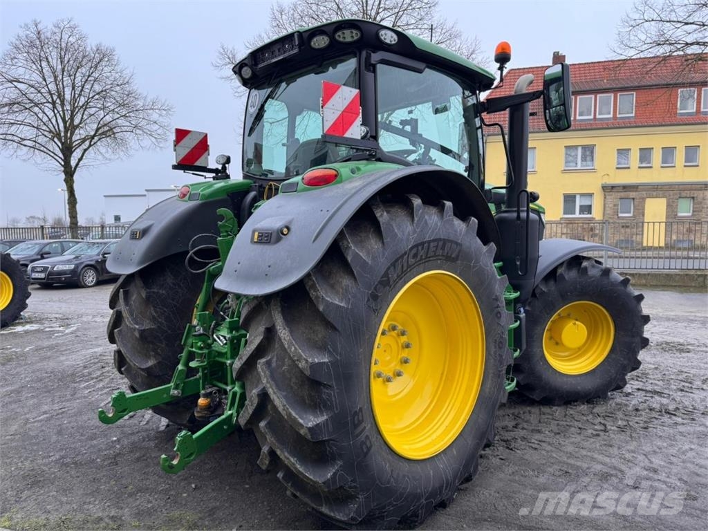 John Deere 6R 215 Трактора