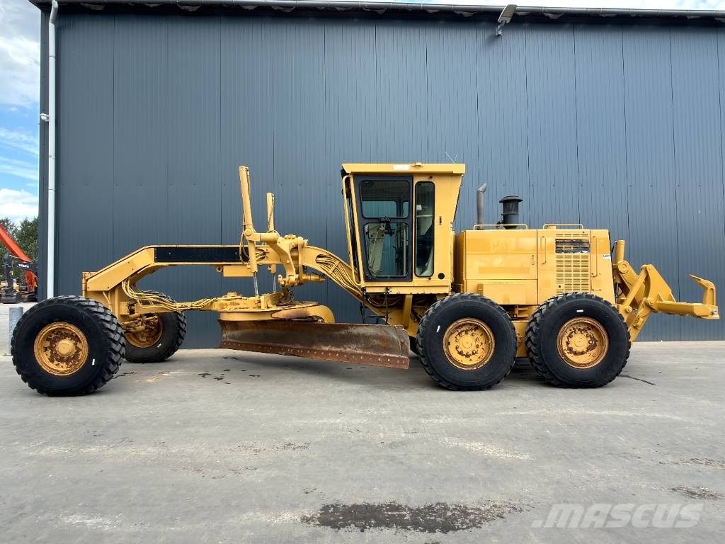 CAT 140H Niveleuse