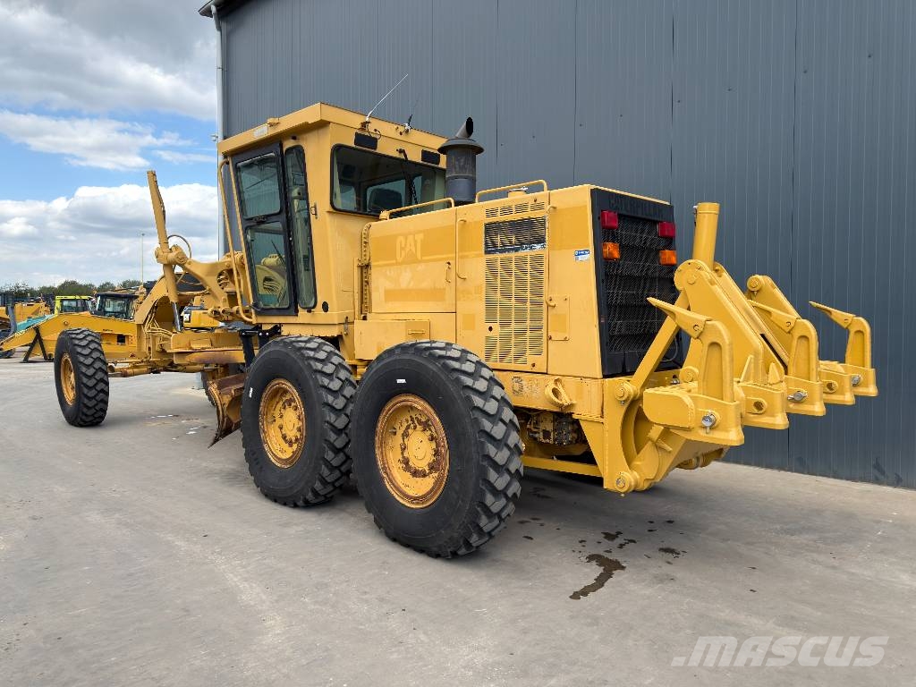 CAT 140H Niveleuse