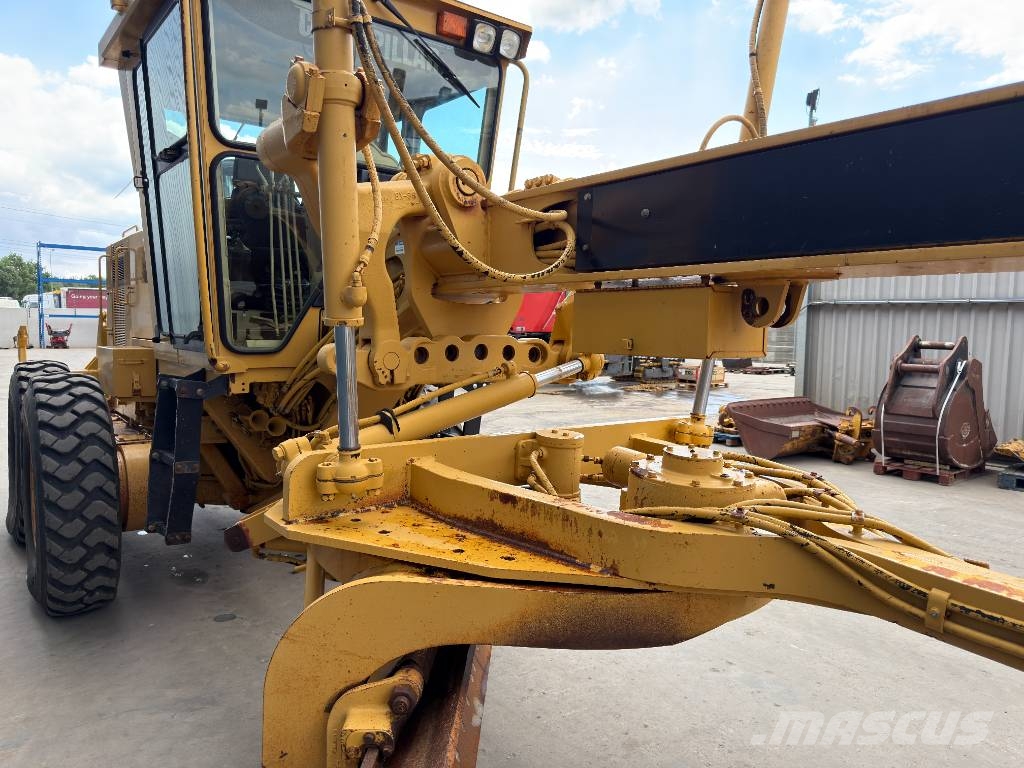CAT 140H Niveleuse