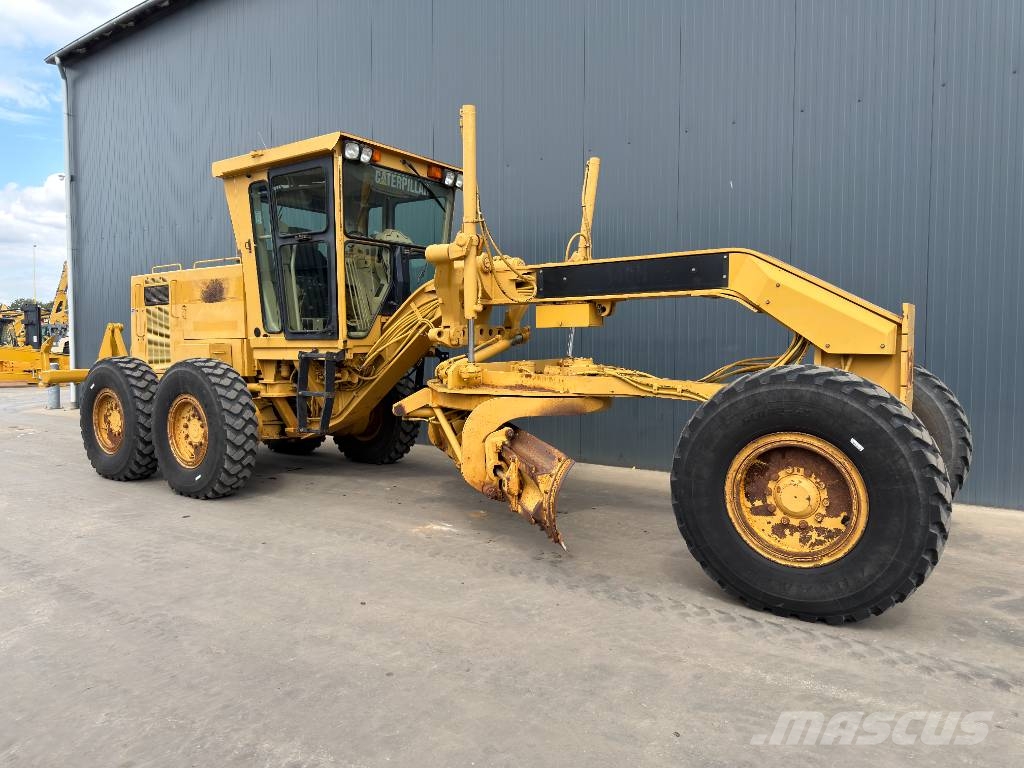CAT 140H Niveleuse