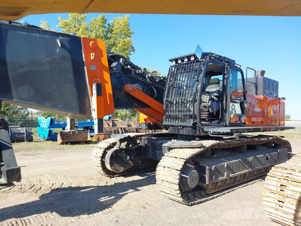 Hitachi KTEG KMC 600 P-7 Εκσκαφείς κατεδαφίσεων
