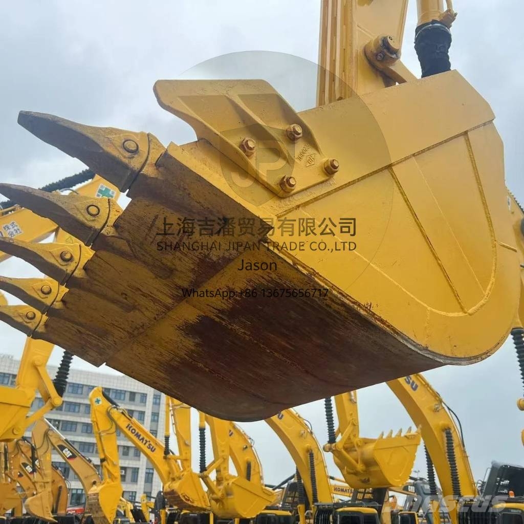 Komatsu PC 240 Excavatoare pe șenile
