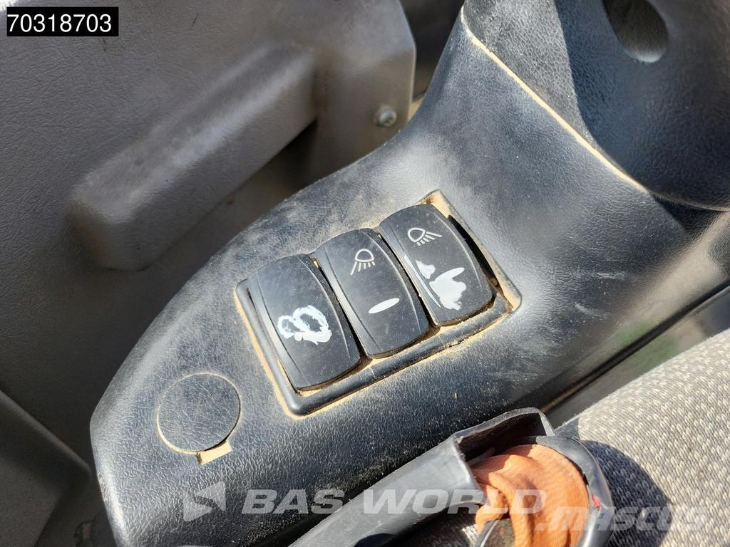Volvo ECR88 D A/C - 3 Buckets حفارات صغيرة أقل من 7 طن (حفارات صغيرة)