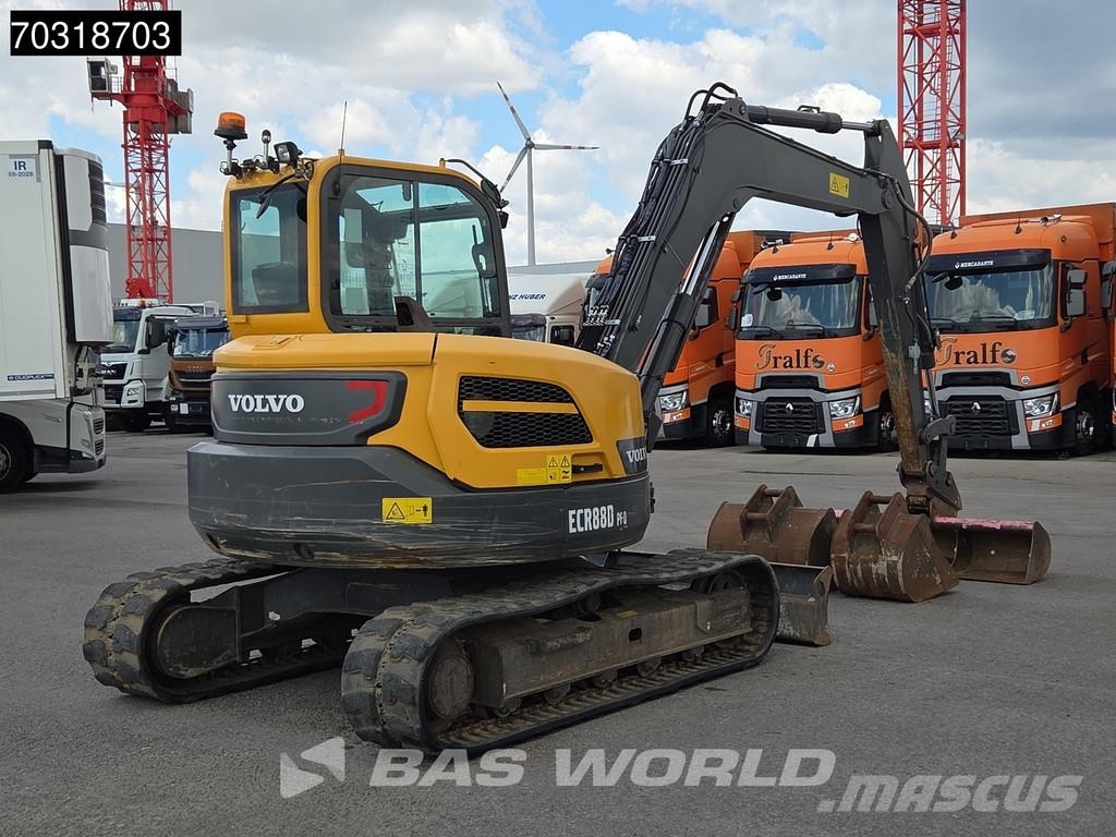Volvo ECR88 D A/C - 3 Buckets حفارات صغيرة أقل من 7 طن (حفارات صغيرة)