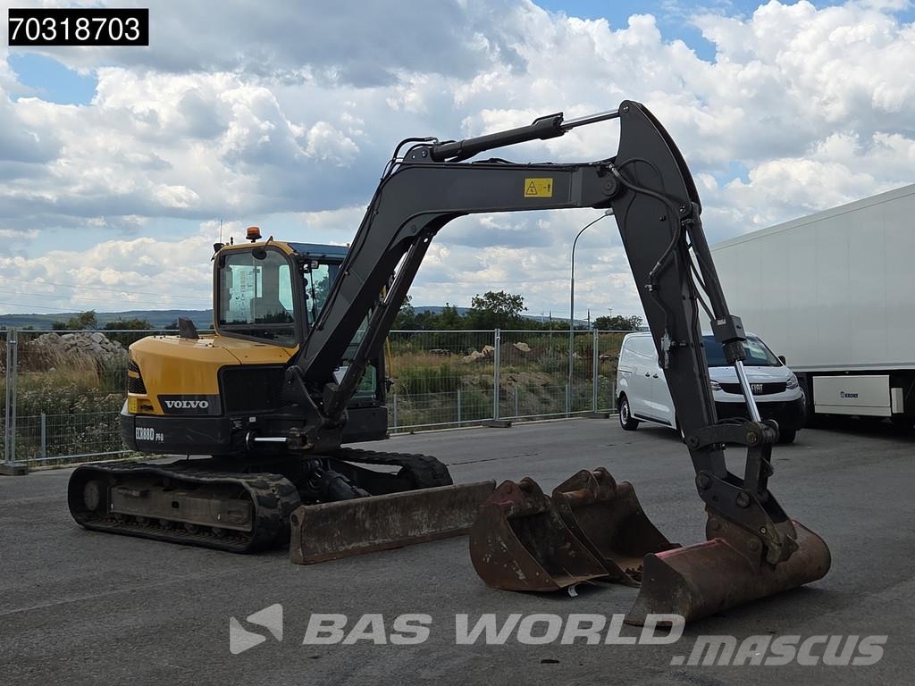 Volvo ECR88 D A/C - 3 Buckets حفارات صغيرة أقل من 7 طن (حفارات صغيرة)