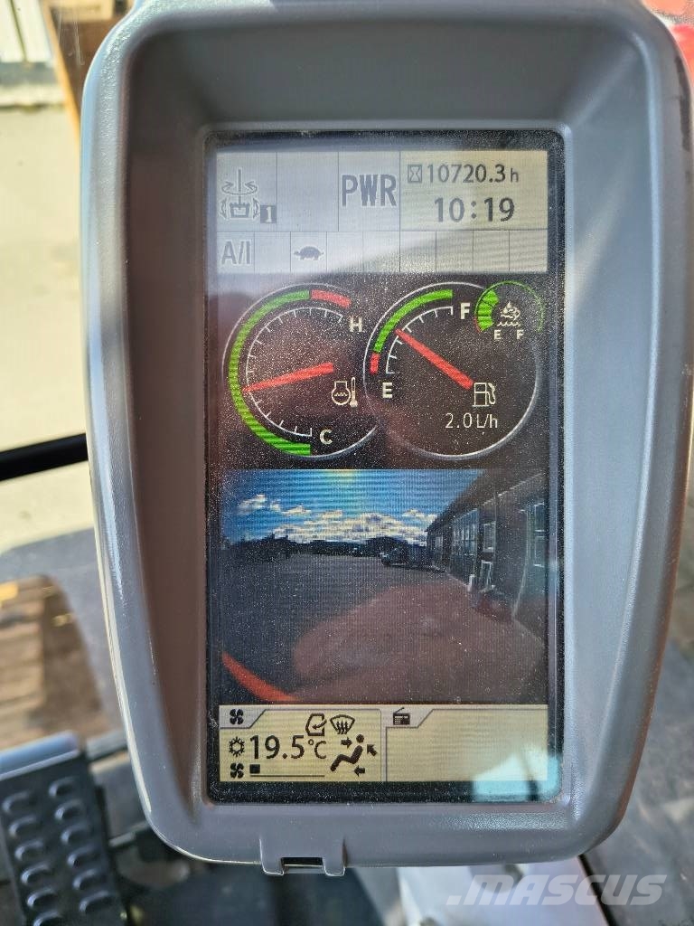 Hitachi ZX 250 LC-6 Telakaivukoneet