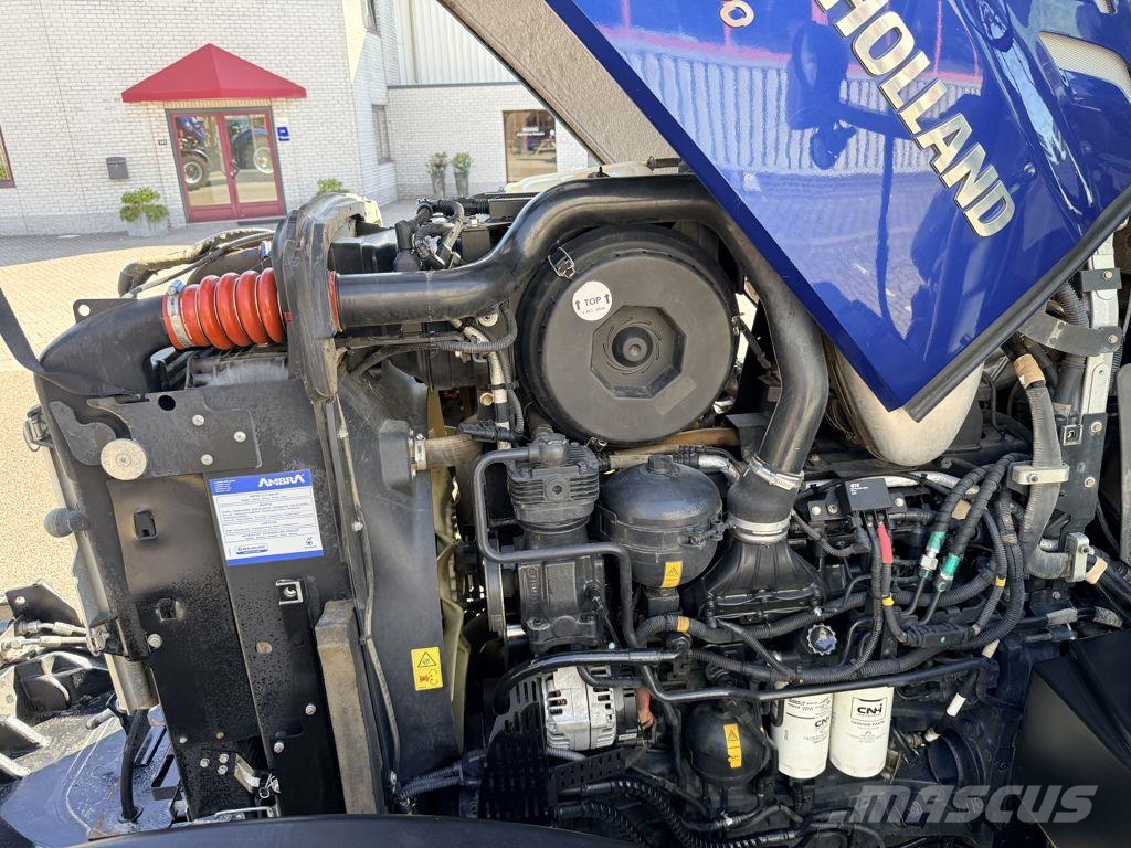 New Holland T7.270AC Blue Power Stage V Traktori