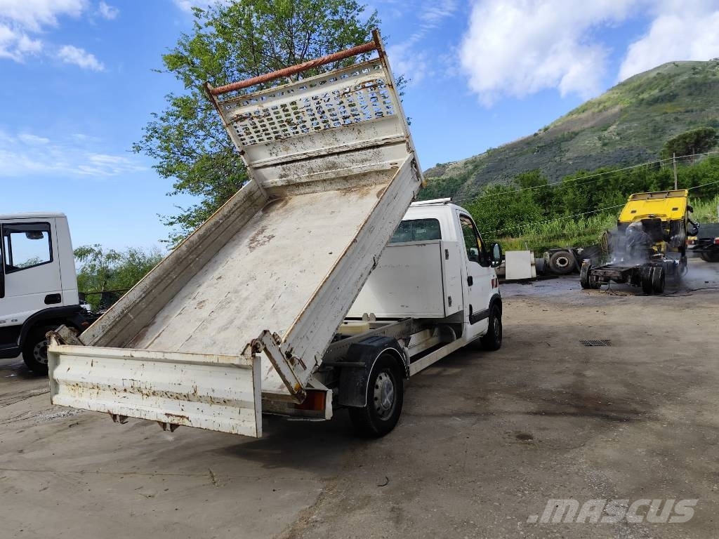 Renault Master 120 DCI Tippbil