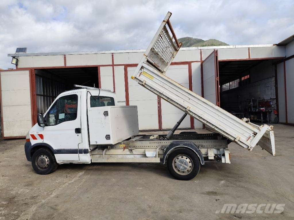 Renault Master 120 DCI Tippbil
