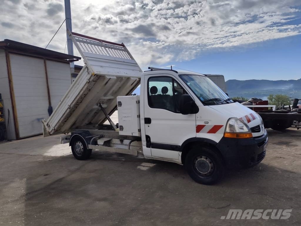 Renault Master 120 DCI Tippbil