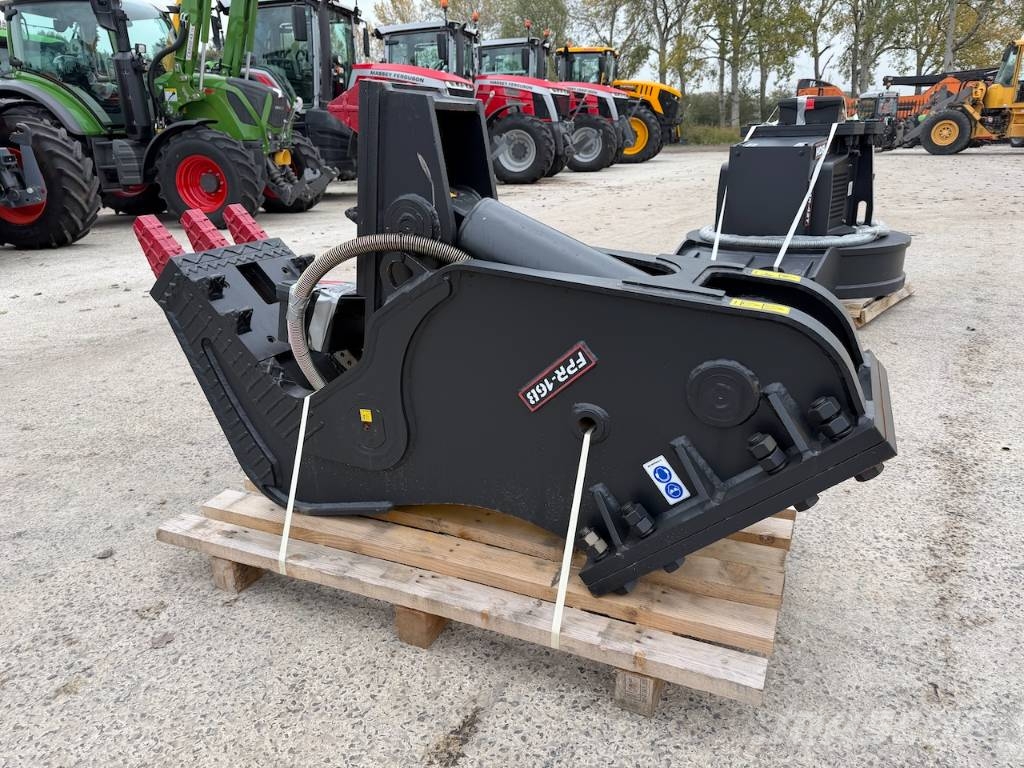 Hydraram FPR 16B Concrete Crusher Crushers