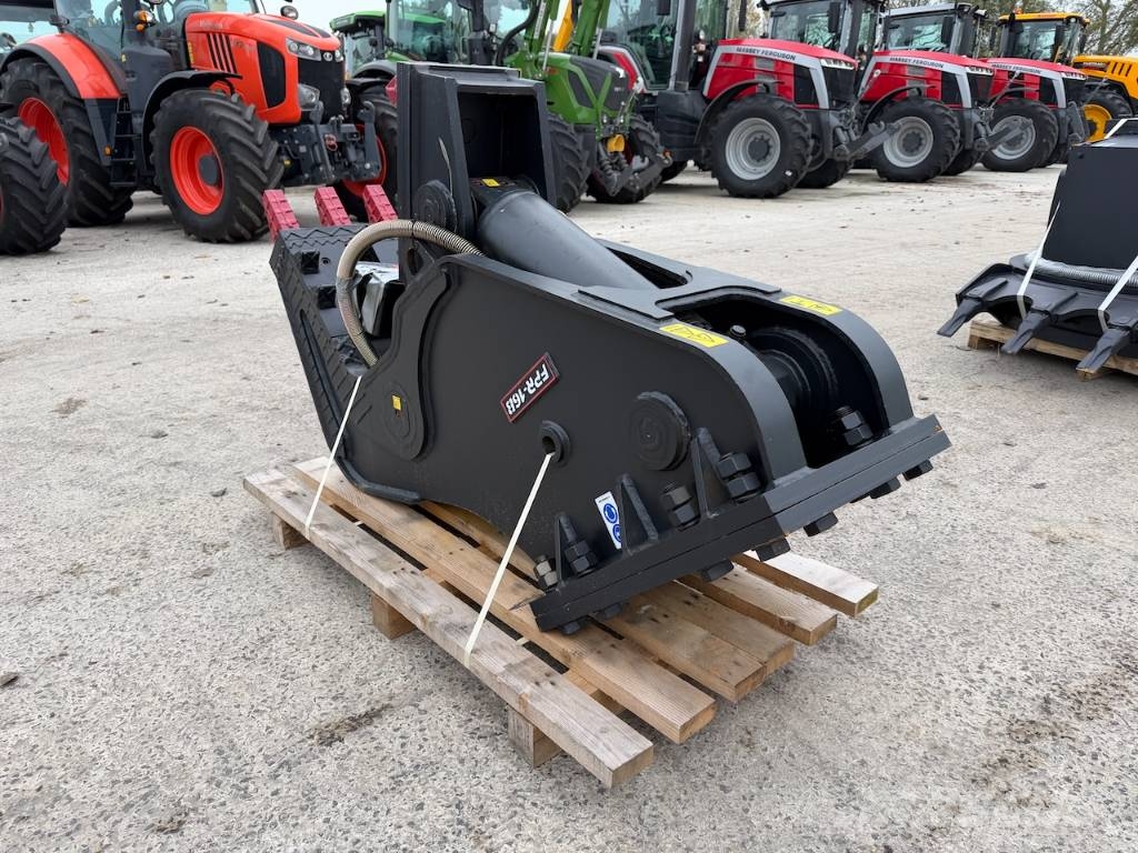 Hydraram FPR 16B Concrete Crusher Crushers
