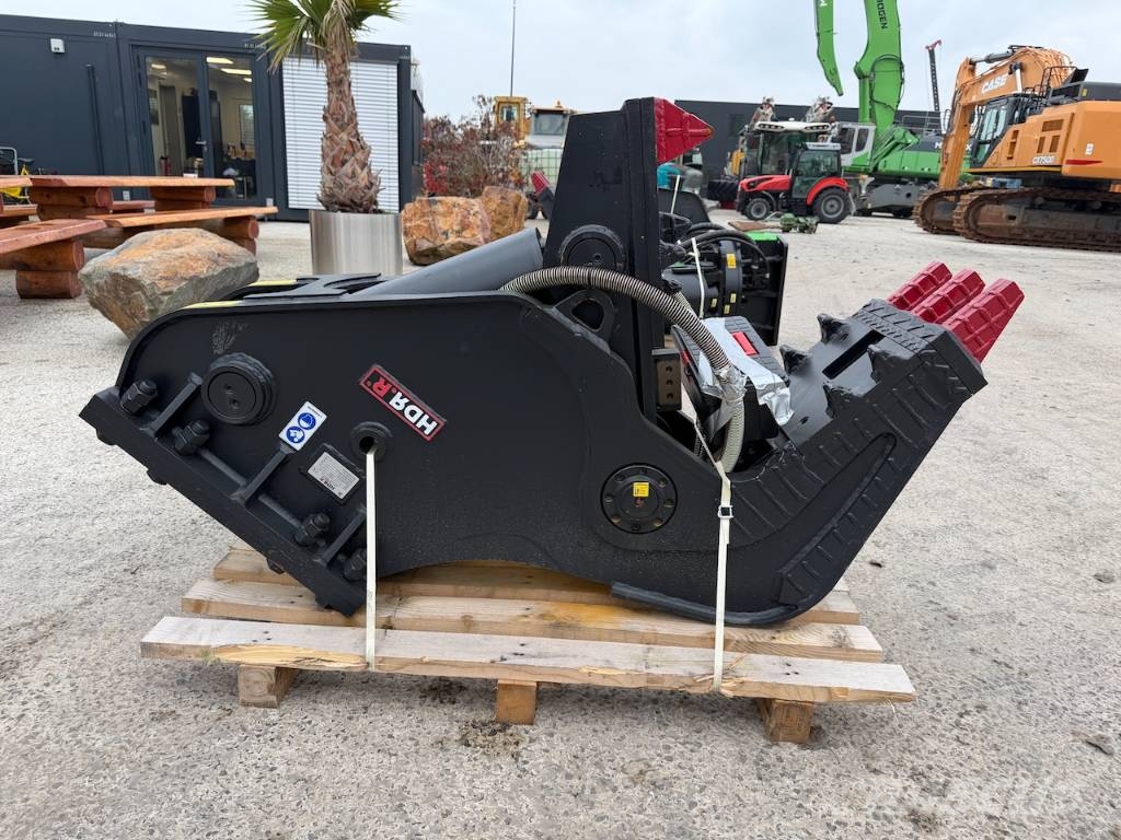 Hydraram FPR 16B Concrete Crusher Crushers