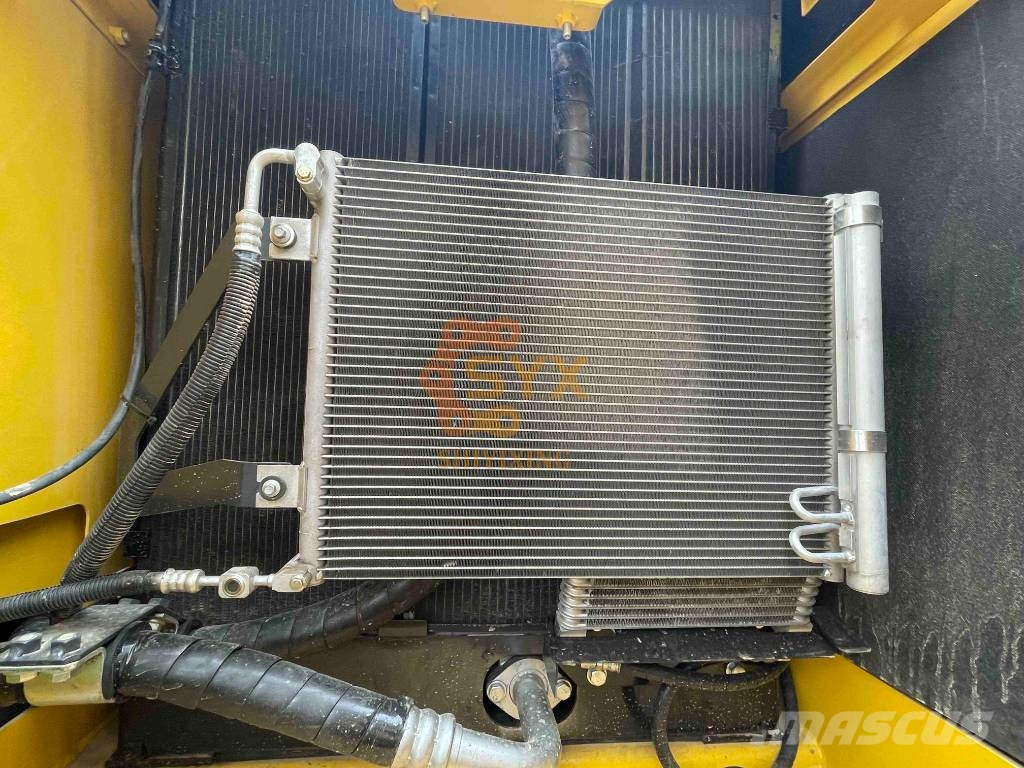 Komatsu PC 200 8N 履带挖掘机