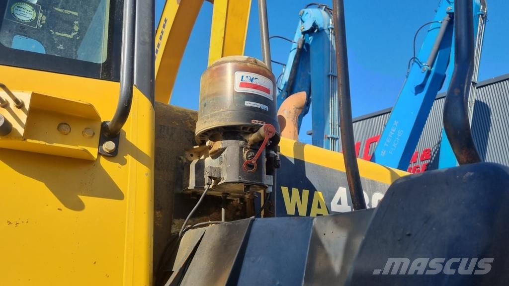 Komatsu WA430-6 Kolesové nakladače