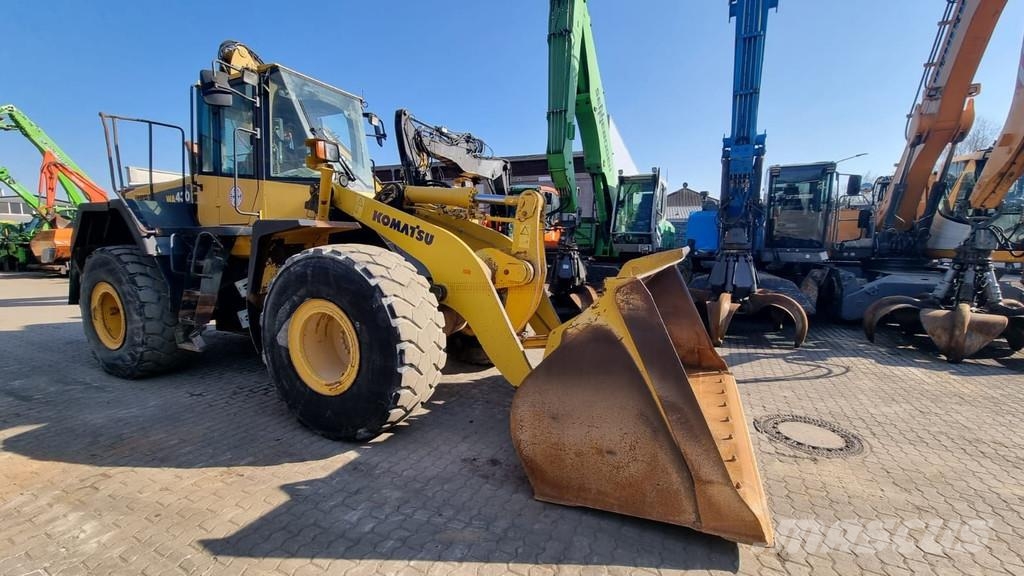 Komatsu WA430-6 Kolesové nakladače