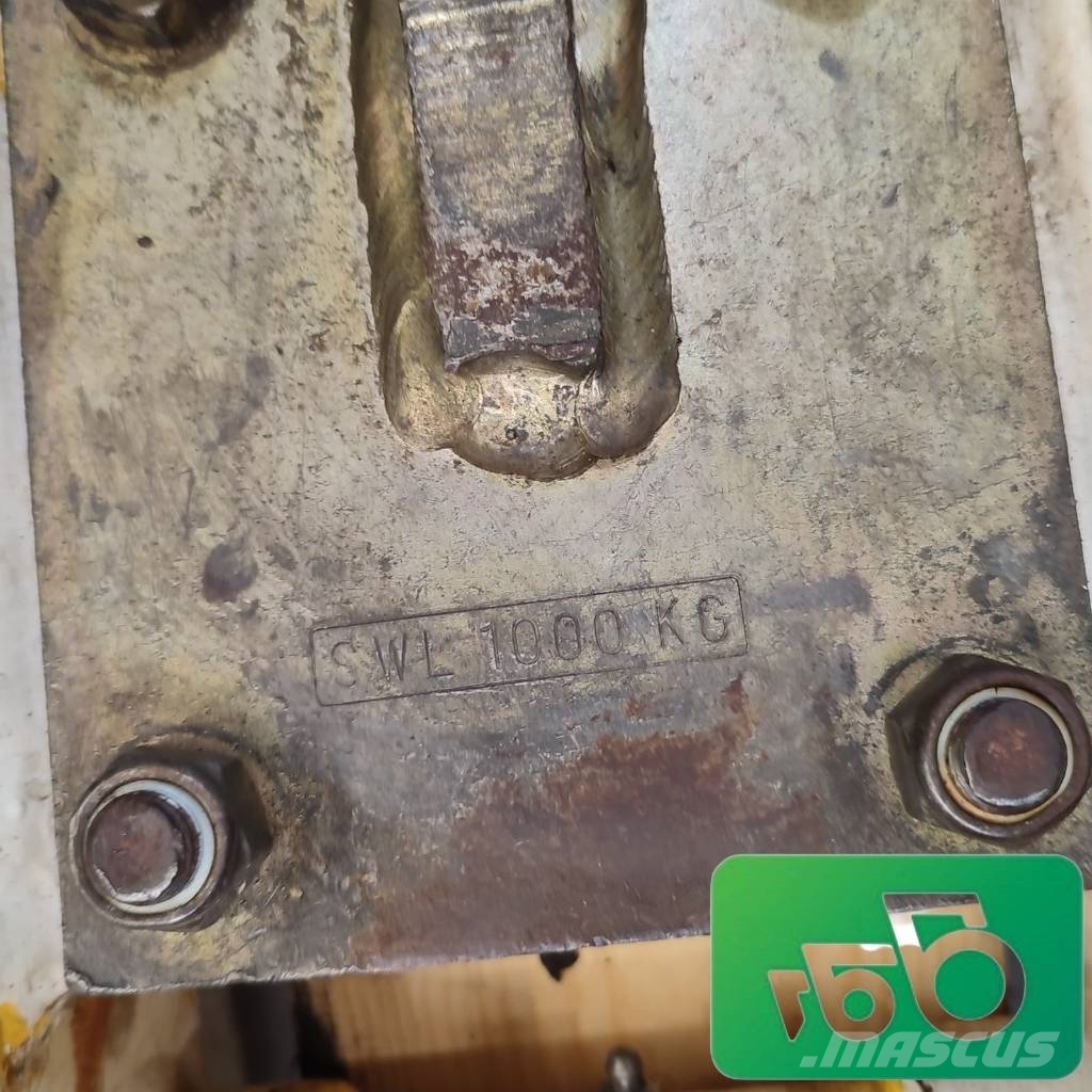 New Holland LB 110 Rocker Adaptation Connector Joint Chassis en ophanging