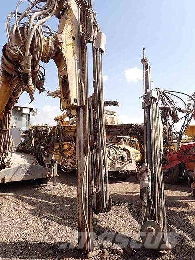 Atlas Copco BOOMER E2C Oberflächenbohrgeräte