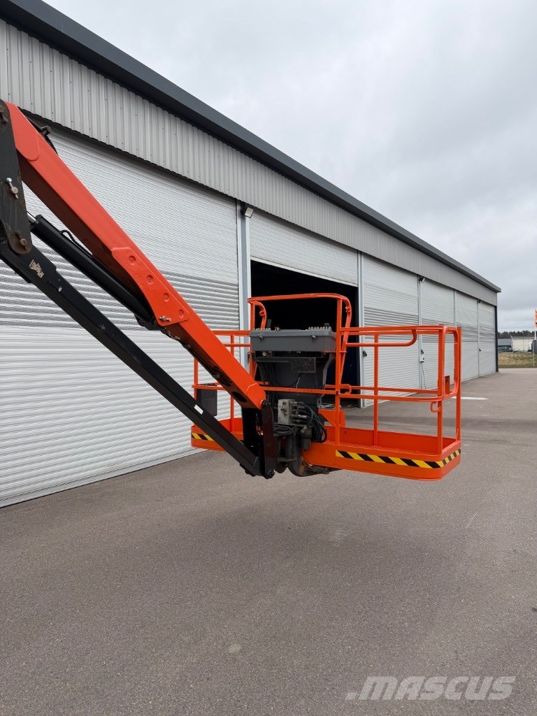 JLG 1350 SJP رافعات سلة مفصلية