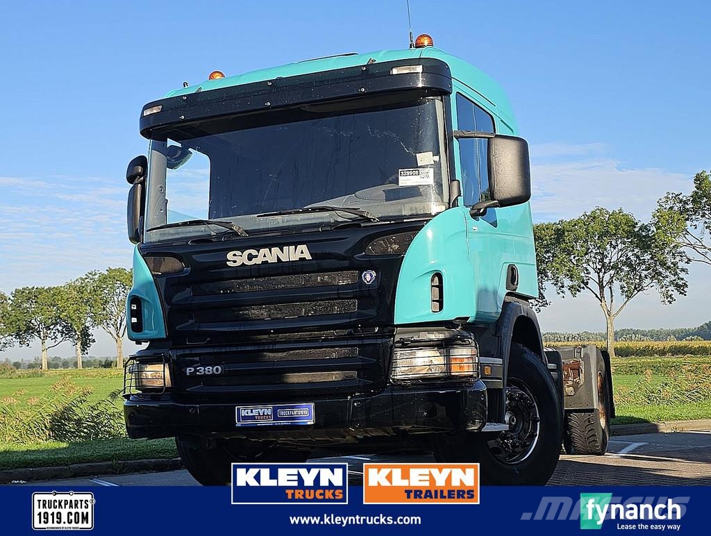 Scania P380 MANUAL HYDRAULICS Vlačilci