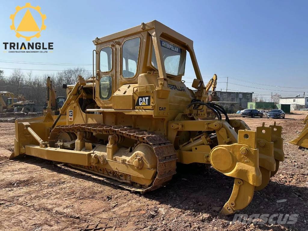 CAT D 8 R lánctalpas dózerek