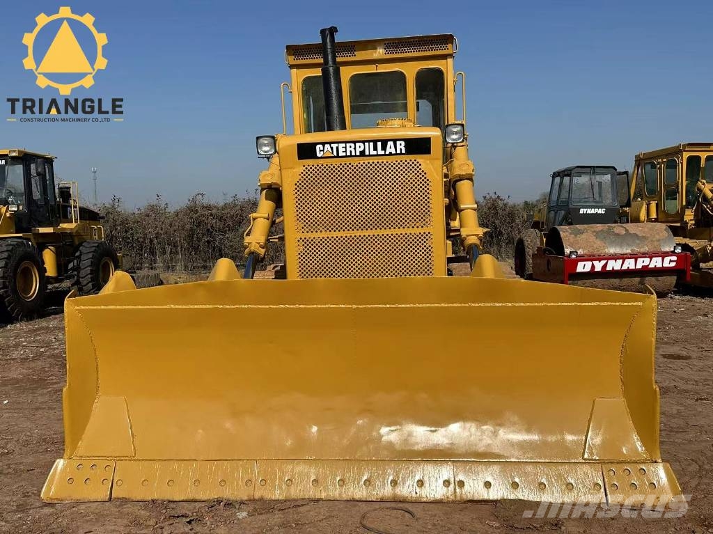 CAT D 8 R lánctalpas dózerek