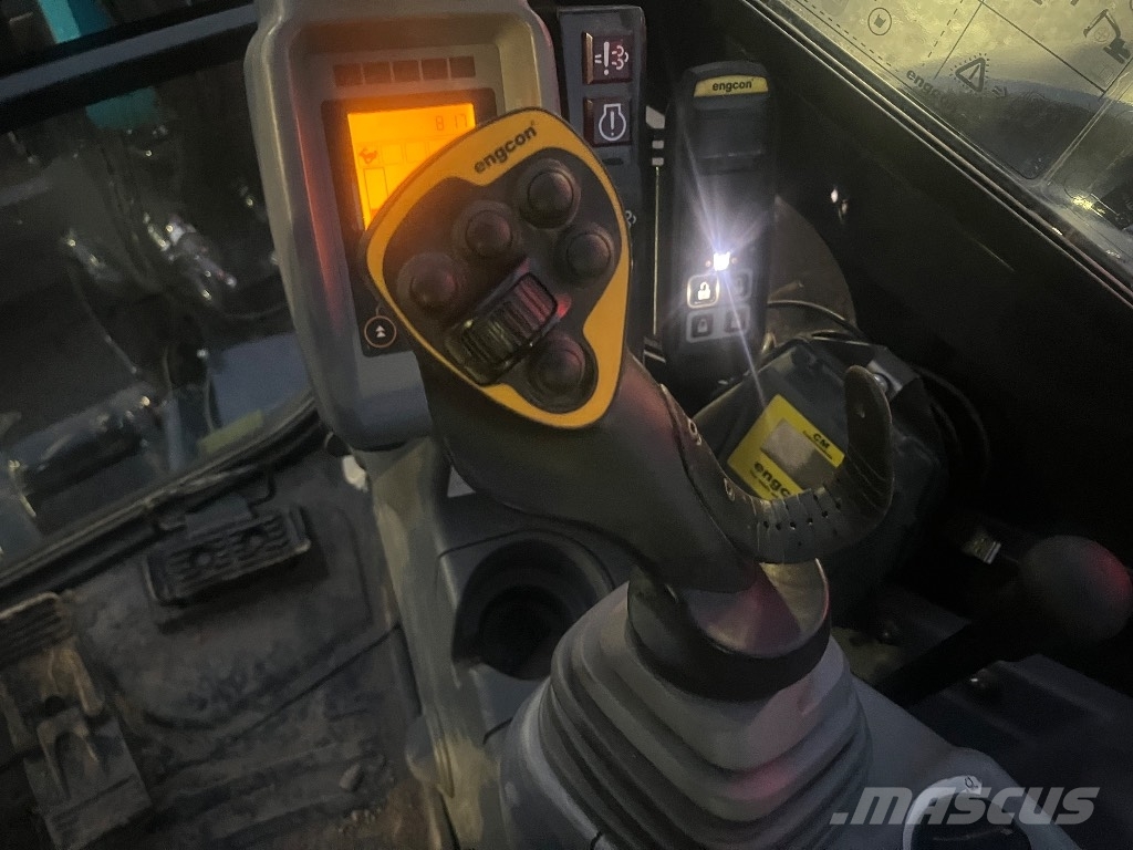 Airman AX 55 / Engcon, 3 Kauhaa, Rasvari, Stage V Mini excavadoras < 7t