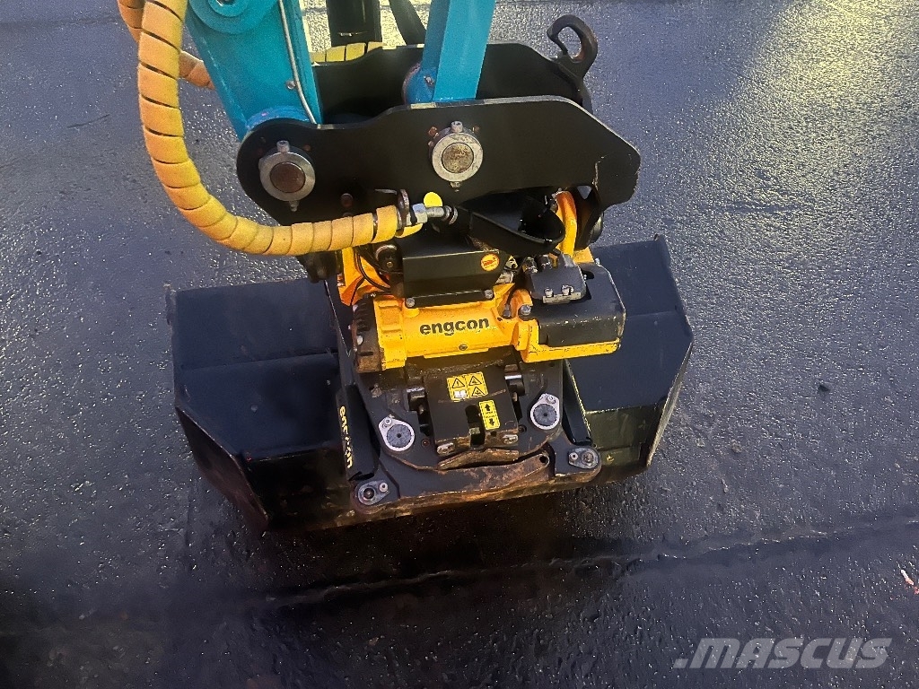 Airman AX 55 / Engcon, 3 Kauhaa, Rasvari, Stage V Mini excavadoras < 7t
