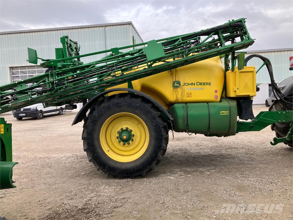 John Deere R740i Vučene prskalice