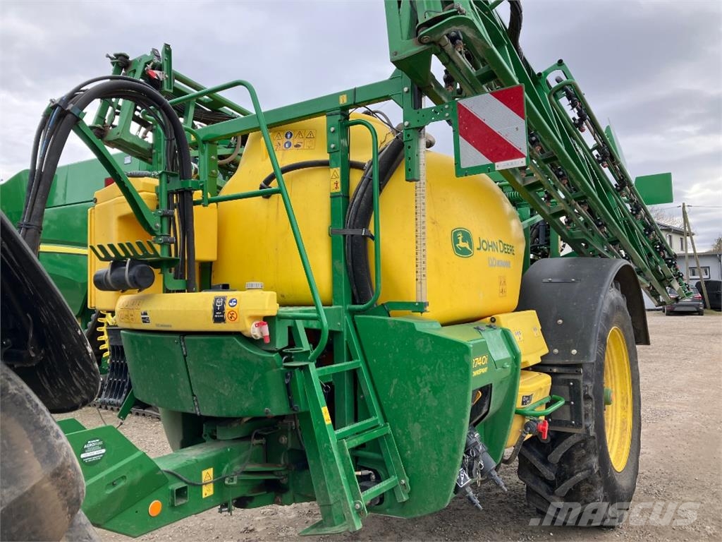 John Deere R740i Vučene prskalice