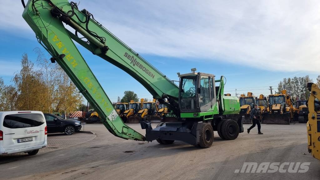 Sennebogen 825 Waste / industry handlers