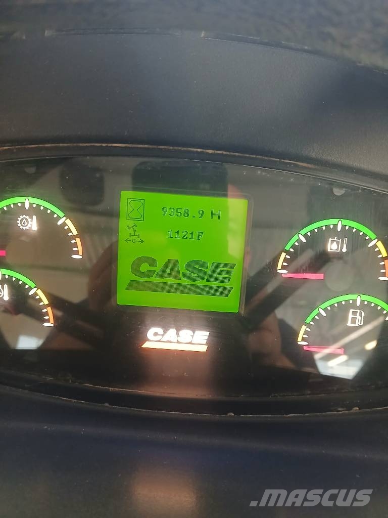 CASE 1121 F لوادر بعجل