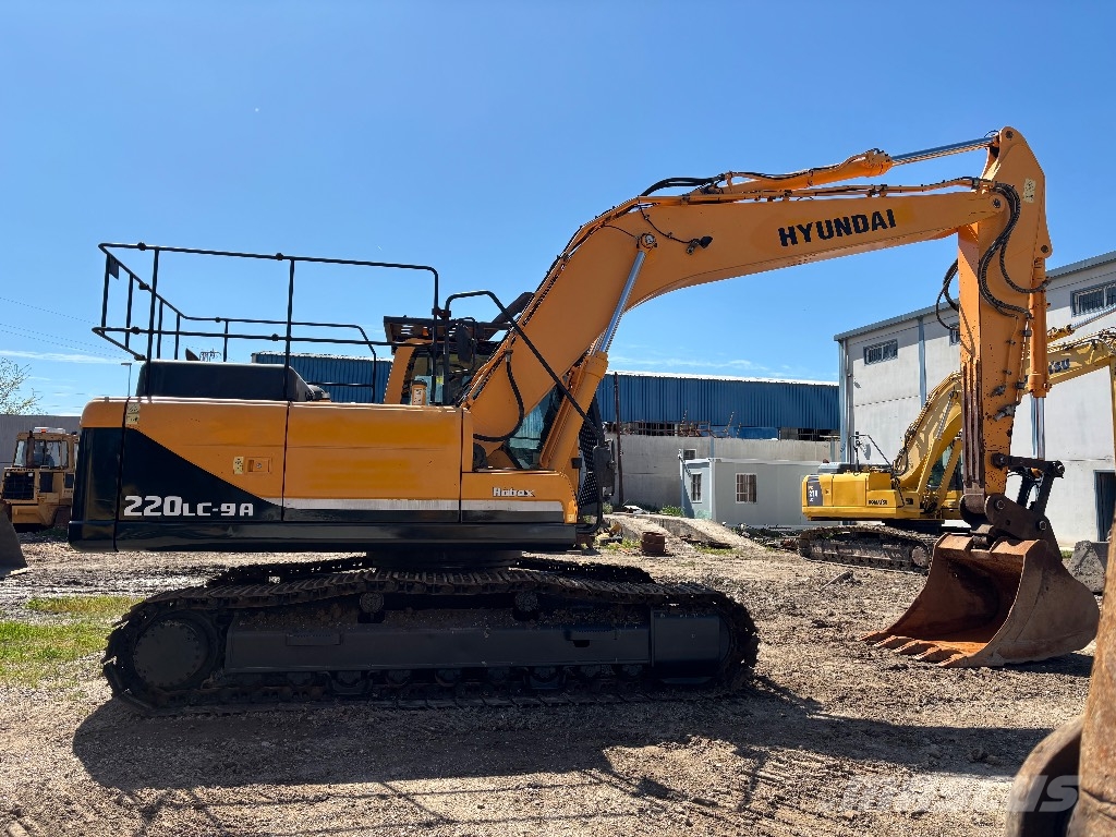 Hyundai R220LC-9 Excavadoras sobre orugas