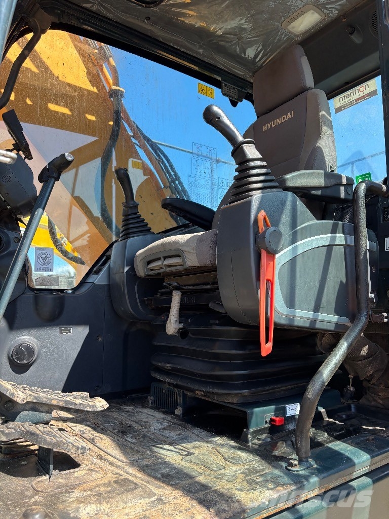 Hyundai R220LC-9 Excavadoras sobre orugas