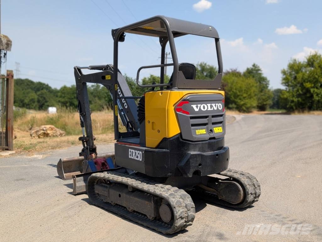 Volvo ECR 25 D Mini excavadoras < 7t