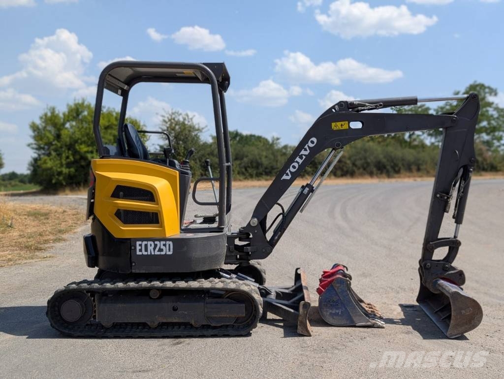Volvo ECR 25 D Mini excavadoras < 7t