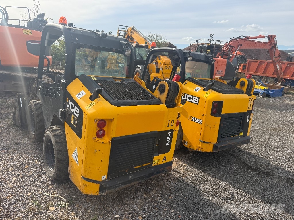 JCB 155 Lietoti riteņu kompaktiekrāvēji