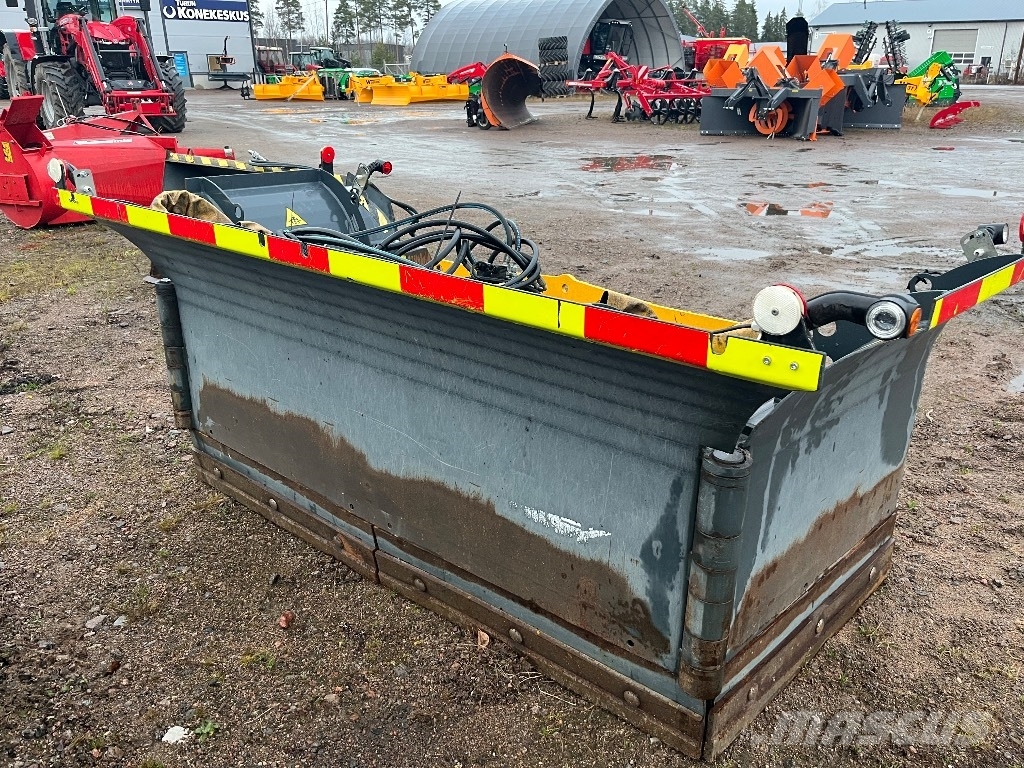 Stark Uar 3750/1800 Sneskovle og -plove
