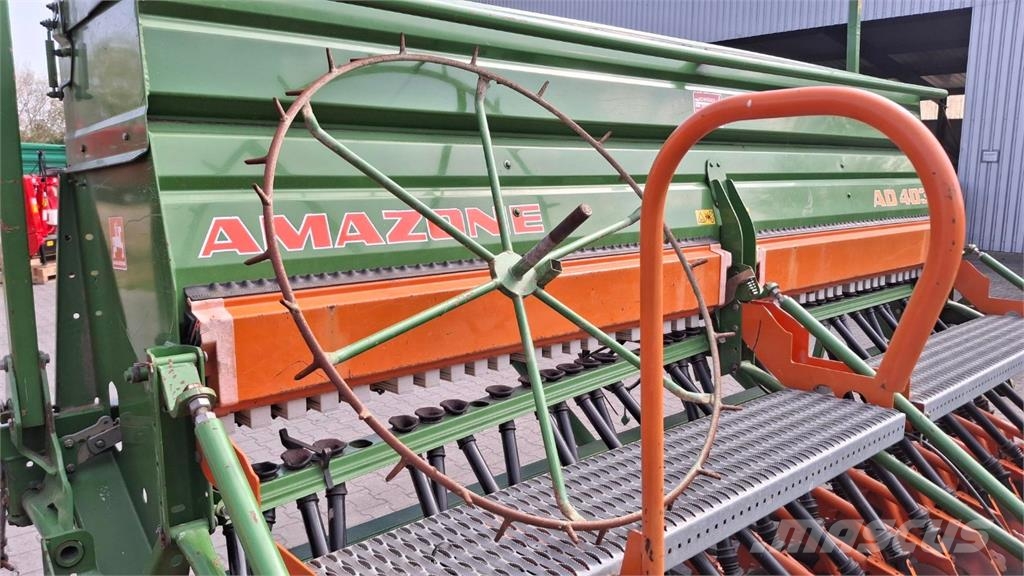 Amazone AD 403 Mechanické sejačky