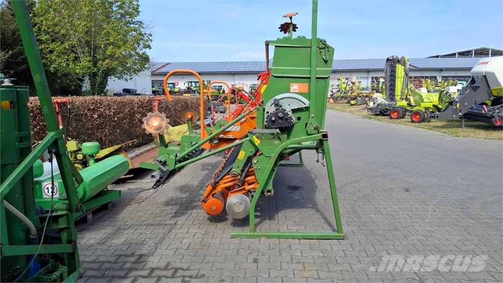 Amazone AD 403 Mechanické sejačky